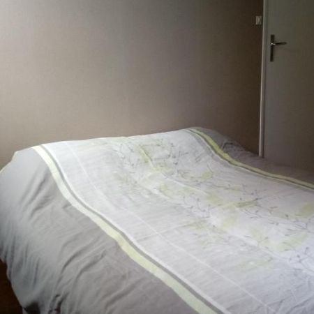 Maison En Pierre De Pays Ségrie Kültér fotó